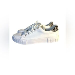 Bershka White and Black Sneakers
